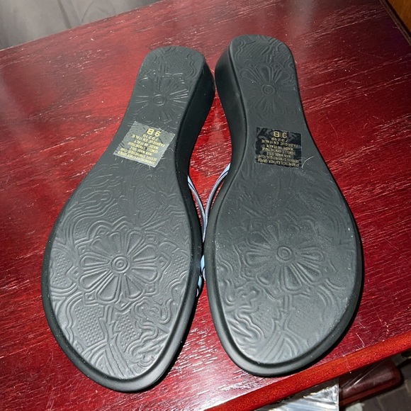Sandals by Jessica, Light Blue W Flower 9B NIB - Picture 9 of 14